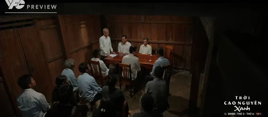 Trời cao nguyên xanh - Tập 15: Người dân Tơ Rơi bị kích động, A Dũi bị ép xả súng vào đồng bào Trời cao nguyên xanh - Tập 15: Người dân Tơ Rơi bị kích động, A Dũi bị ép xả súng vào đồng bào