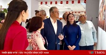 Trưng bày triển lãm về Chủ tịch Hồ Chí Minh và Ngày Văn hóa Việt Nam tại Hy Lạp