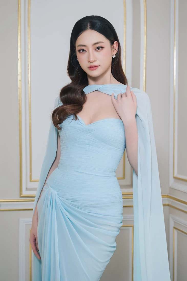 Trùng hợp lạ: Các hoa hậu Việt gần đây hay tên... Linh, tên Linh hợp với vương miện? Trùng hợp lạ: Các hoa hậu Việt gần đây hay tên... Linh, tên Linh hợp với vương miện?