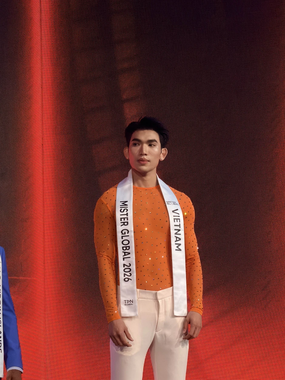 Trương Trọng Hiếu: "Tôi biết ơn hành trình tại Mister Global 2026" Trương Trọng Hiếu: "Tôi biết ơn hành trình tại Mister Global 2026"