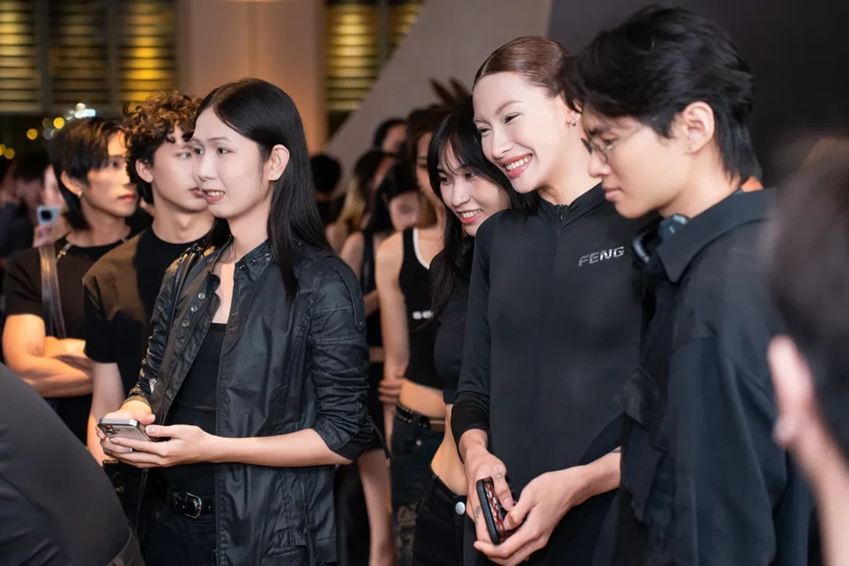 Tuần lễ Thời trang Quốc tế Việt Nam mùa thứ 21 - Trao cơ hội để thế hệ trẻ bước ra thế giới Tuần lễ Thời trang Quốc tế Việt Nam mùa thứ 21 - Trao cơ hội để thế hệ trẻ bước ra thế giới