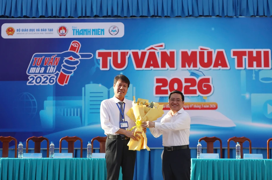 Tuyển sinh ĐH 2026: Giải đáp băn khoăn về xét tuyển học bạ và chứng chỉ IELTS Tuyển sinh ĐH 2026: Giải đáp băn khoăn về xét tuyển học bạ và chứng chỉ IELTS