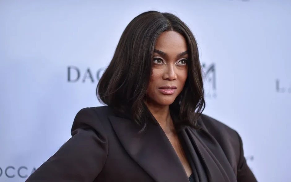 Tyra Banks kiện Netflix về phim tài liệu "America's Next Top Model" Tyra Banks kiện Netflix về phim tài liệu "America's Next Top Model"