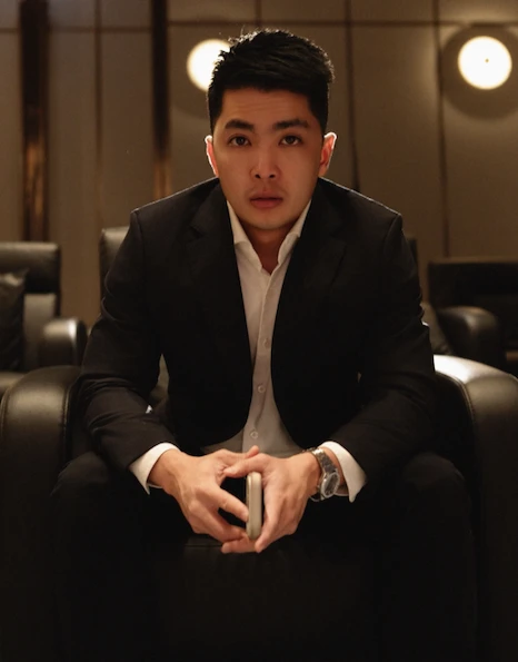 Vai diễn của Steven Nguyễn ban đầu không có trong kịch bản phim về “vũ trụ chị em” Vai diễn của Steven Nguyễn ban đầu không có trong kịch bản phim về “vũ trụ chị em”