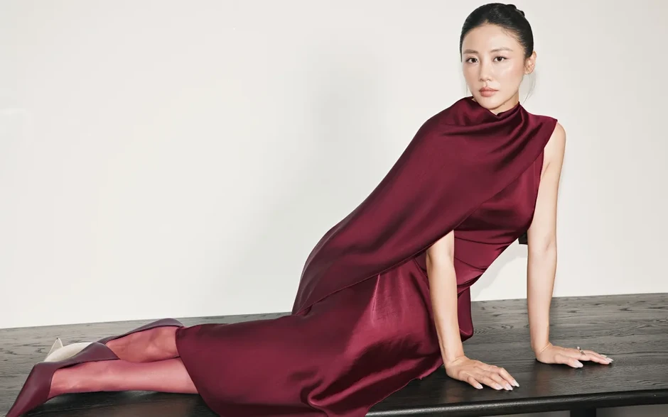 Văn Mai Hương phóng khoáng và đa diện trong BST thời trang “The Verge” Văn Mai Hương phóng khoáng và đa diện trong BST thời trang “The Verge”