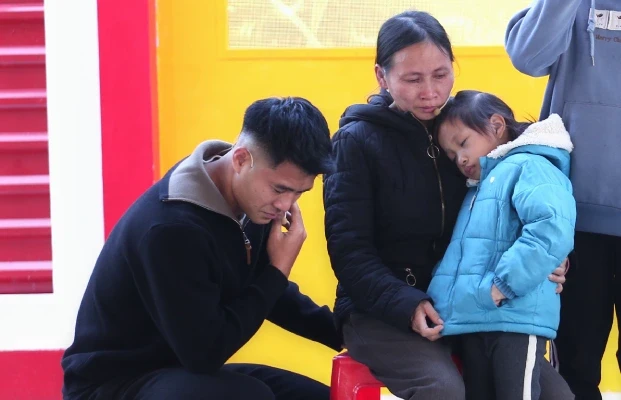 Vì sao cầu thủ Hà Đức Chinh bật khóc trong show thực tế? Vì sao cầu thủ Hà Đức Chinh bật khóc trong show thực tế?