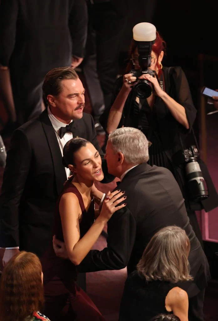 Vì sao siêu mẫu 27 tuổi là "ngoại lệ" của Leonardo DiCaprio? Vì sao siêu mẫu 27 tuổi là "ngoại lệ" của Leonardo DiCaprio?
