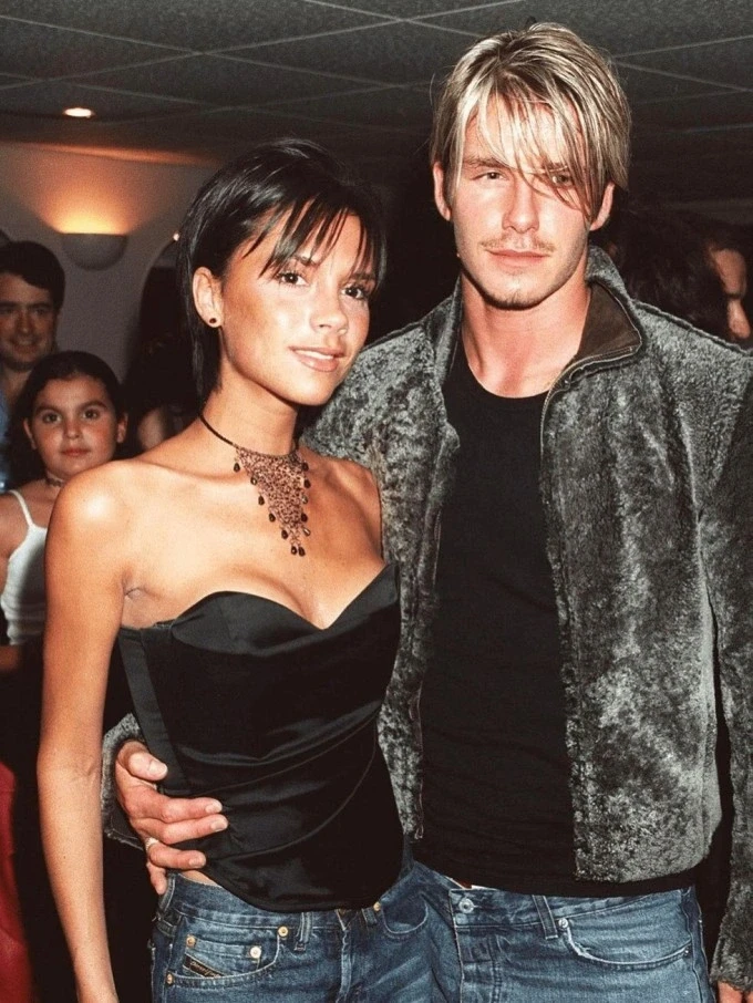 Victoria Beckham đón tuổi 52: Ngập tràn hạnh phúc, lần đầu nhắc đến con cả