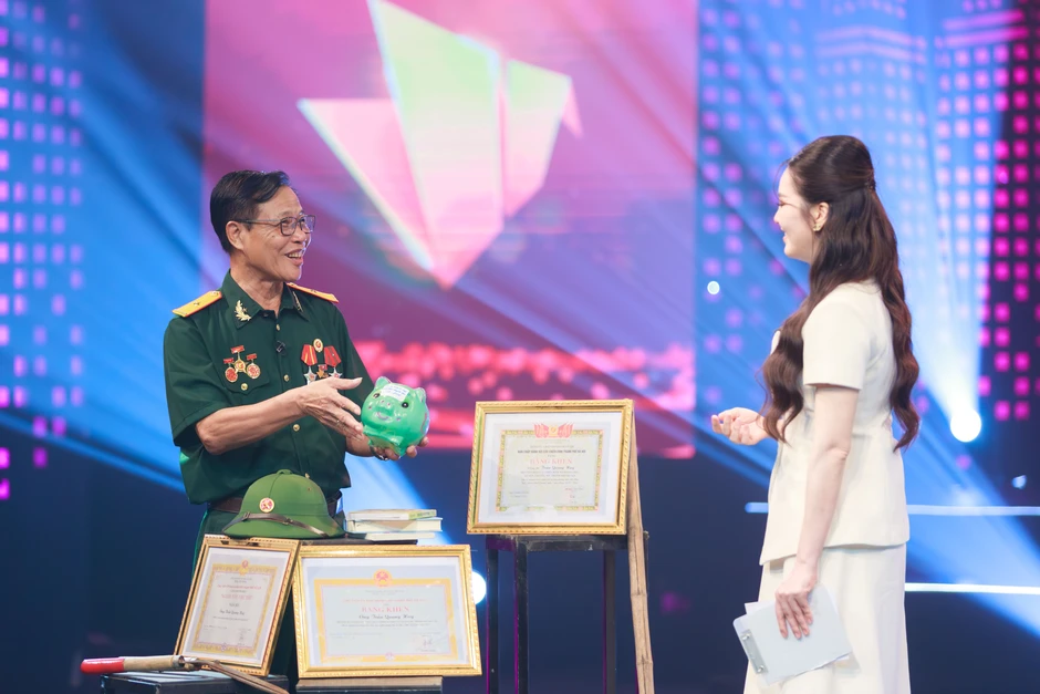 Việc tử tế tháng 7: Những người lặng lẽ giữ bình yên cho quê hương Việc tử tế tháng 7: Những người lặng lẽ giữ bình yên cho quê hương