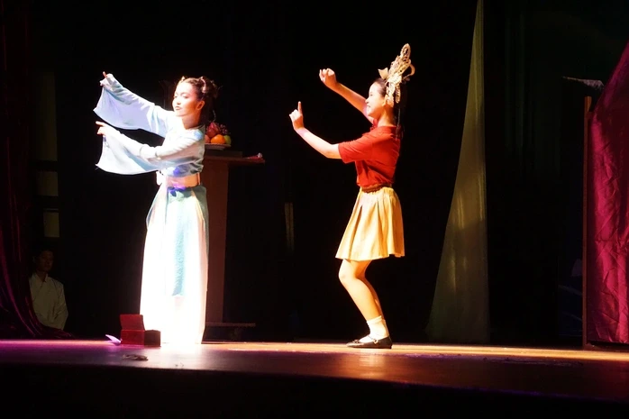 Việt Linh – Hải Anh hai thế hệ một tình yêu nghệ thuật sâu sắc Việt Linh – Hải Anh hai thế hệ một tình yêu nghệ thuật sâu sắc