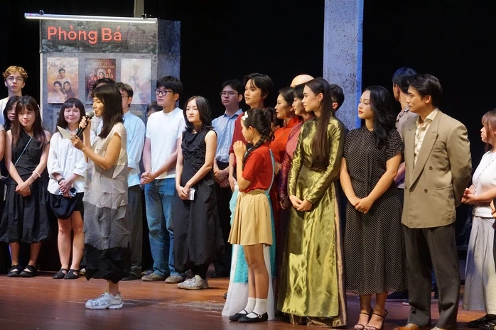 Việt Linh – Hải Anh hai thế hệ một tình yêu nghệ thuật sâu sắc Việt Linh – Hải Anh hai thế hệ một tình yêu nghệ thuật sâu sắc