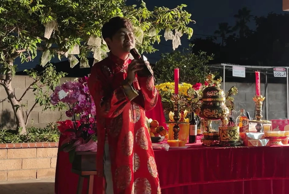 Vợ cũ Bằng Kiều nói thẳng về giới nghệ sĩ Vợ cũ Bằng Kiều nói thẳng về giới nghệ sĩ