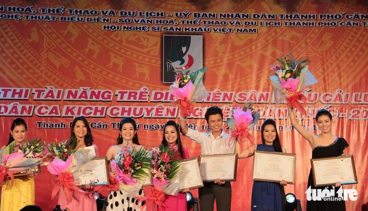Võ Minh Lâm là giám khảo trẻ nhất cuộc thi Tài năng diễn viên cải lương toàn quốc 2026 Võ Minh Lâm là giám khảo trẻ nhất cuộc thi Tài năng diễn viên cải lương toàn quốc 2026