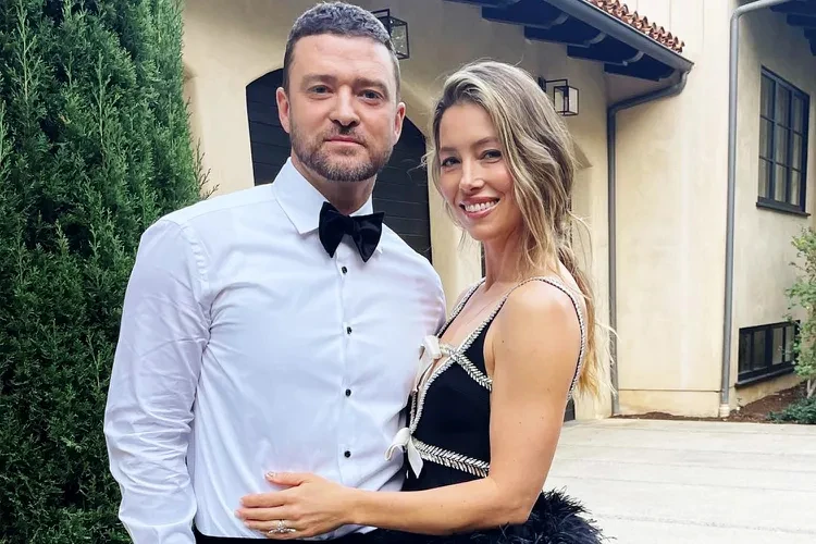Vợ ra tối hậu thư sốc cho Justin Timberlake sau scandal ngoại tình, gã đàn ông hủy hoại Britney Spears đang bị quả báo