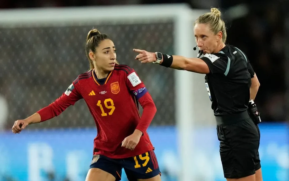 World Cup 2026: Chọn 6 trọng tài nữ là sự tiếp nối tất yếu của lộ trình World Cup 2026: Chọn 6 trọng tài nữ là sự tiếp nối tất yếu của lộ trình