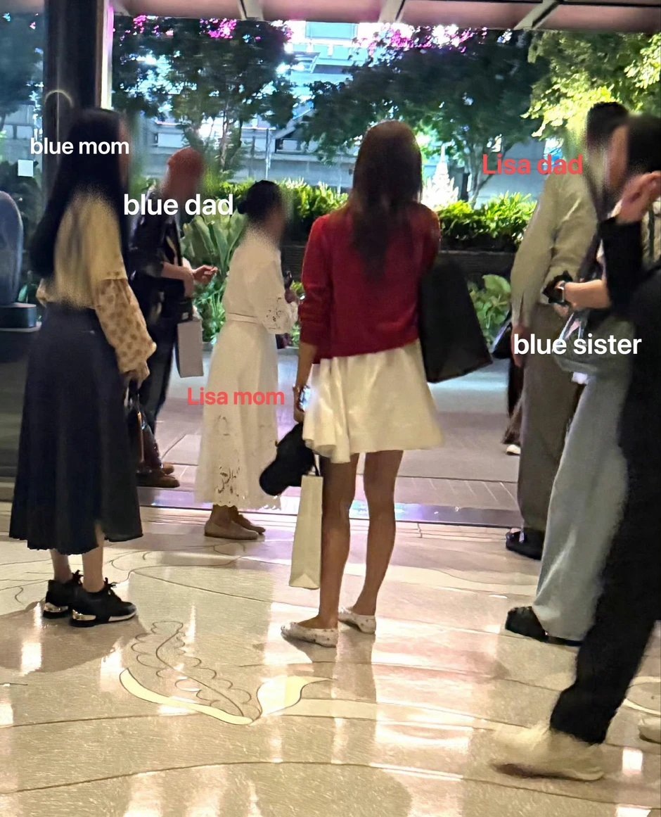 Xôn xao clip bạn trai hồng hài nhi vào thẳng hậu trường ủng hộ Lisa (BLACKPINK), netizen vội giục cưới Xôn xao clip bạn trai hồng hài nhi vào thẳng hậu trường ủng hộ Lisa (BLACKPINK), netizen vội giục cưới