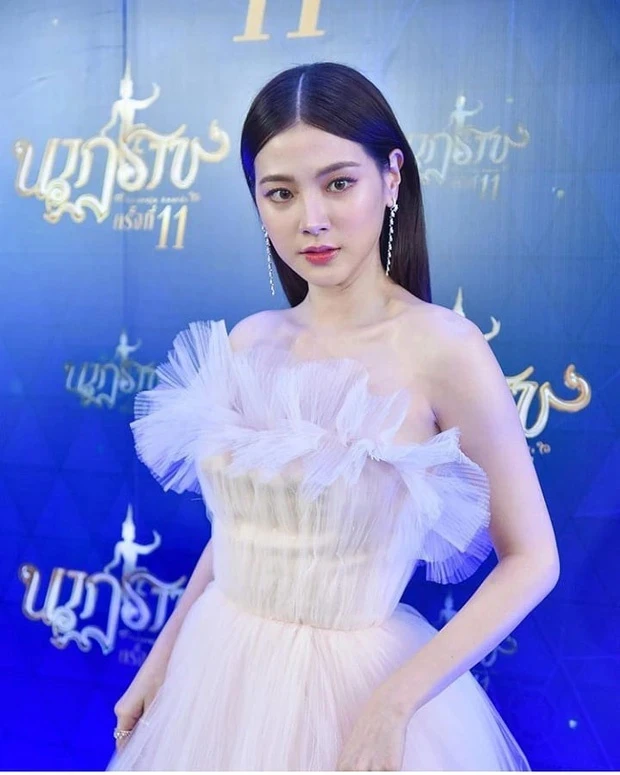 Xôn xao tình trạng gây sốc của Baifern sau khi Nine Naphat công khai bạn gái mới Xôn xao tình trạng gây sốc của Baifern sau khi Nine Naphat công khai bạn gái mới
