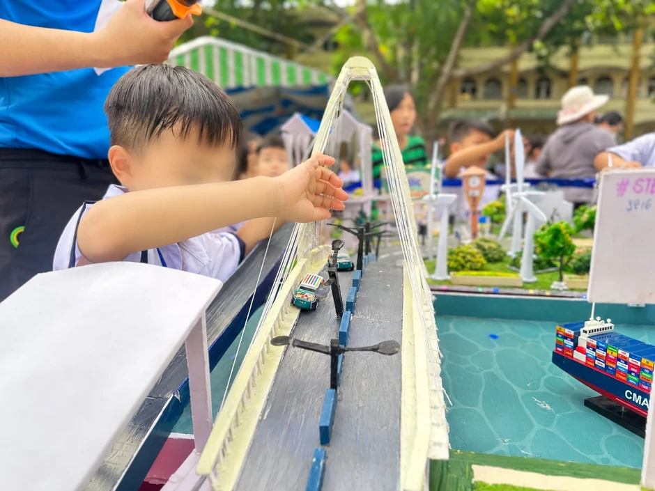 “Ép” học môn liên kết mới được bán trú: Vụ việc không phải hiếm? “Ép” học môn liên kết mới được bán trú: Vụ việc không phải hiếm?