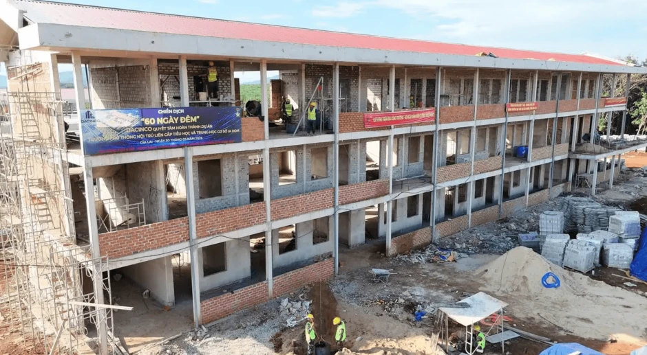 “Nhiệm vụ kép” gấp rút tại các trường nội trú biên giới Gia Lai