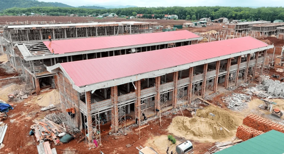 “Nhiệm vụ kép” gấp rút tại các trường nội trú biên giới Gia Lai