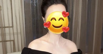 "Con muốn mẹ là ai?" - Siêu mẫu Việt dùng 2 bức ảnh hỏi ý kiến con, đằng sau là bài học dạy dỗ đáng suy ngẫm!