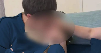 "Lướt xem mà vừa run tay vừa tức nghẹn" - Đoạn clip này có gì mà khiến nhiều phụ huynh thảng thốt đến vậy?