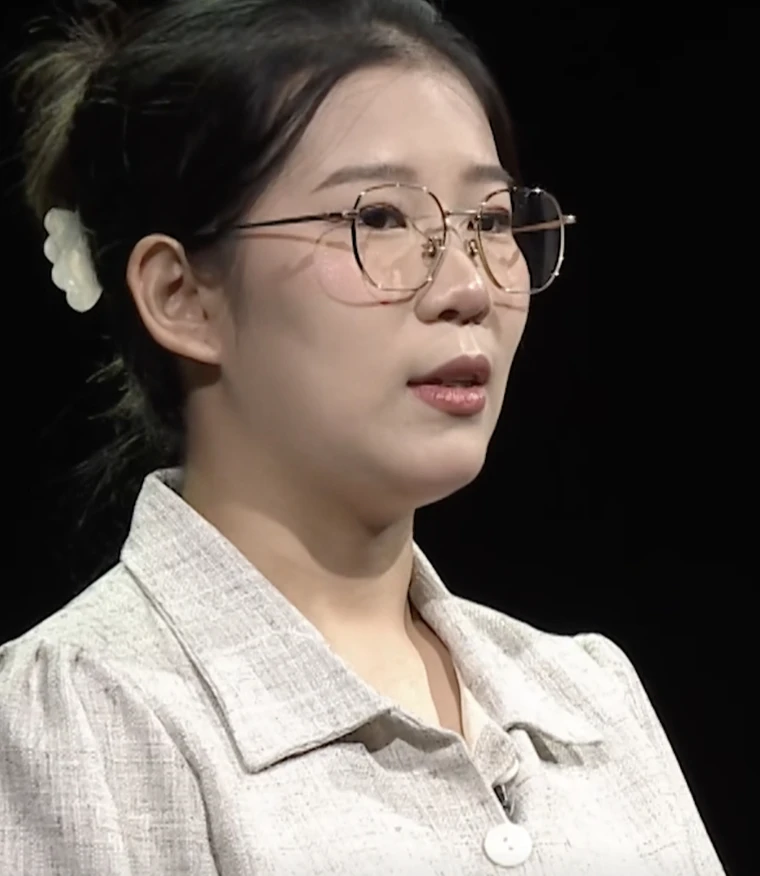 "Sấm đánh tiếng nào, mình gào khóc tiếng đó" - Áp lực không tưởng của nữ sinh Hà Nội khiến nhiều người ngẫm lại về 2 chữ "du học" "Sấm đánh tiếng nào, mình gào khóc tiếng đó" - Áp lực không tưởng của nữ sinh Hà Nội khiến nhiều người ngẫm lại về 2 chữ "du học"