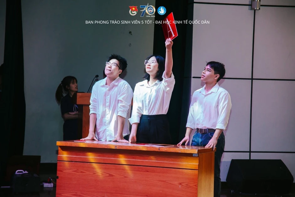 "Thủ lĩnh Sinh viên NEU 2026": Tìm kiếm thủ lĩnh trẻ trong kỷ nguyên số "Thủ lĩnh Sinh viên NEU 2026": Tìm kiếm thủ lĩnh trẻ trong kỷ nguyên số