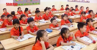 [Video] Cần hơn 4.000 tỷ đồng để miễn phí sách giáo khoa từ năm học 2029-2030