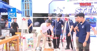 [Video] Học sinh, sinh viên đóng BHYT hơn 56.000 đồng mỗi tháng sau khi được hỗ trợ 50%