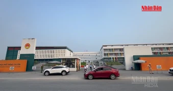 [Video] Thí sinh Điểm thi THPT Chuyên Tuyên Quang hoàn thành thi lại