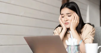 10 từ vựng tiếng Anh diễn tả tâm trạng đi làm lại sau Tết