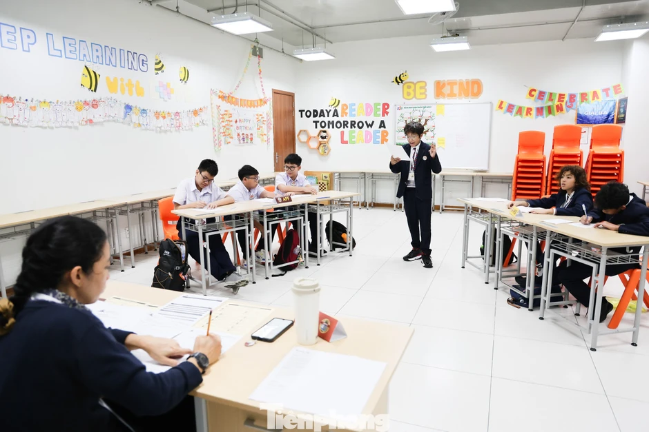 1.000 học sinh trên thế giới tranh tài học thuật ở Đà Nẵng 1.000 học sinh trên thế giới tranh tài học thuật ở Đà Nẵng