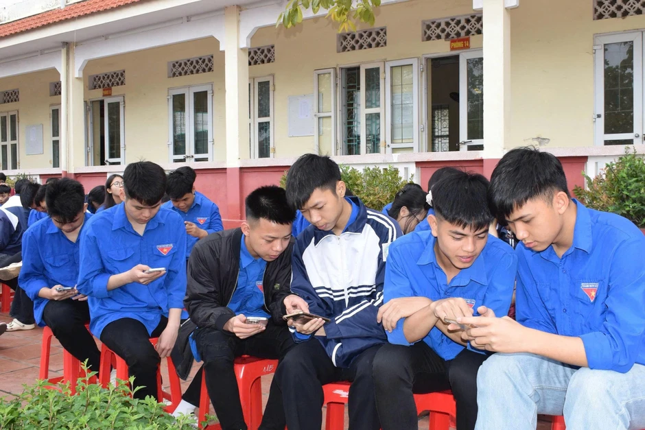 120.000 lượt học sinh Hưng Yên thi đánh giá kiến thức giao thông