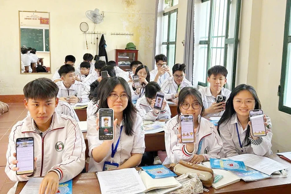 120.000 lượt học sinh Hưng Yên thi đánh giá kiến thức giao thông