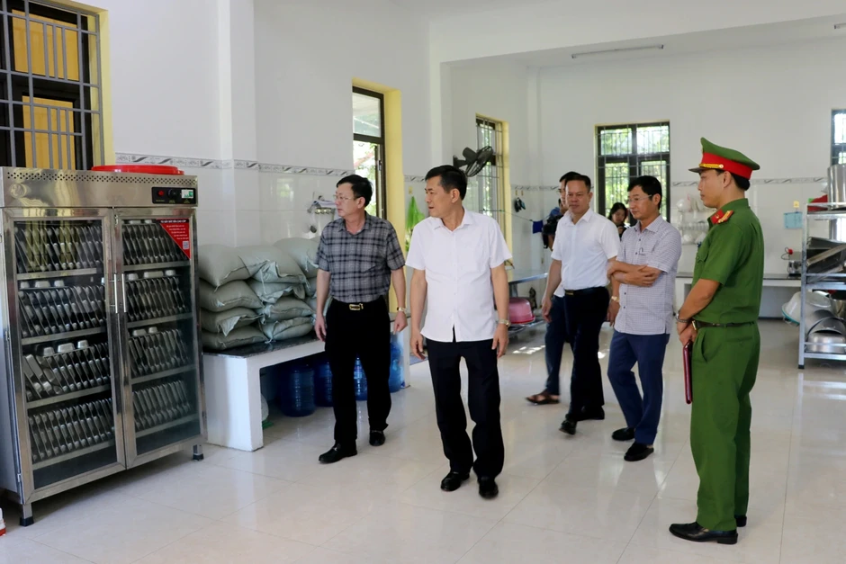 127 học sinh vẫn chưa đi học, lãnh đạo tỉnh chỉ đạo khẩn