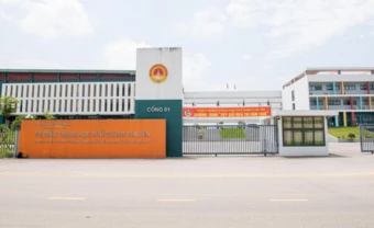13 thí sinh Chuyên Tuyên Quang đạt từ 8 điểm môn tiếng Anh thi lại tốt nghiệp