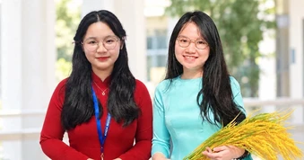 2 thủ khoa đặc biệt được nhà trường tuyển dụng ngay