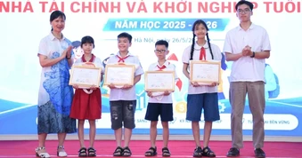 20.000 học sinh tham gia thi tài “tiêu tiền” và cách khiến tiền sinh sôi