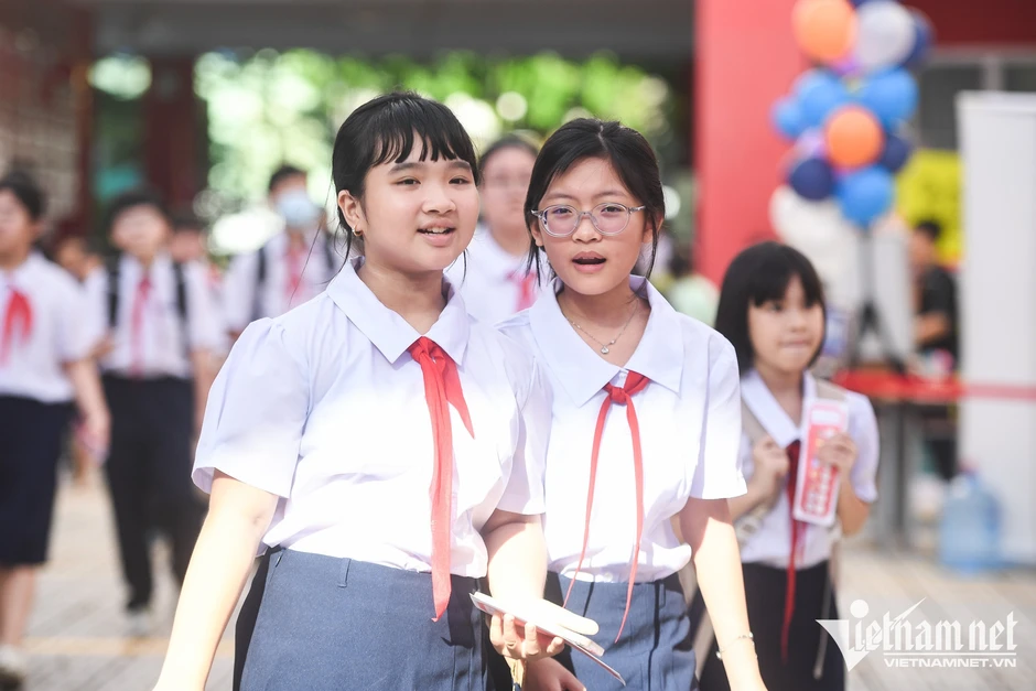 246 trường học ở TPHCM được quyền tự tuyển giáo viên, thuê giáo viên nước ngoài 246 trường học ở TPHCM được quyền tự tuyển giáo viên, thuê giáo viên nước ngoài