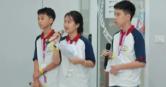 3 học sinh phát triển dự án "chặn" ngôn ngữ mạng