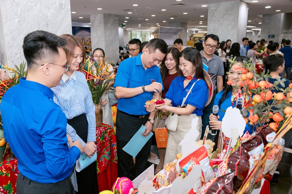 3.500 lượt người đến VTV vui Trung thu, trẻ nhỏ vừa chơi vừa khám phá khoa học