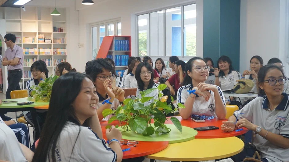 5 trường chuyên tại TP.HCM tuyển sinh lớp 10 toàn quốc năm học 2026-2027 5 trường chuyên tại TP.HCM tuyển sinh lớp 10 toàn quốc năm học 2026-2027