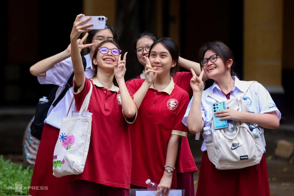 6 đại học ở TP HCM có ngành được cấp học bổng 3,7-5,5 triệu đồng/tháng 6 đại học ở TP HCM có ngành được cấp học bổng 3,7-5,5 triệu đồng/tháng