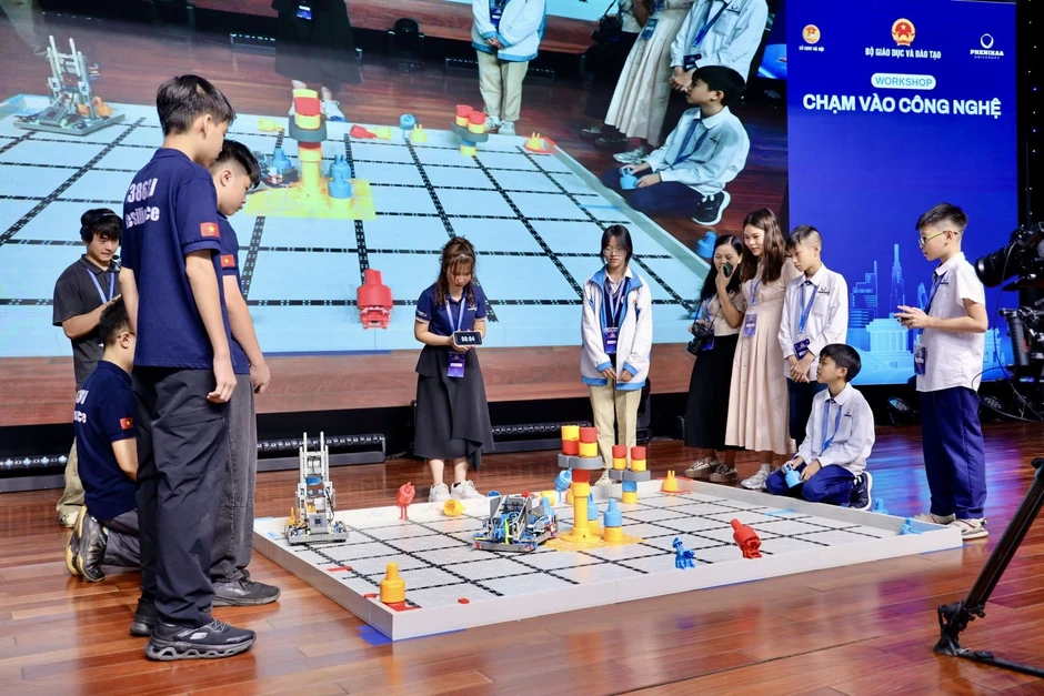 65% học sinh THPT chọn môn xã hội, nguồn nhân lực ngành kỹ thuật luôn thiếu 65% học sinh THPT chọn môn xã hội, nguồn nhân lực ngành kỹ thuật luôn thiếu