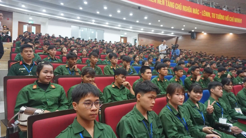 700 học sinh hội tụ tại Hội thao Giáo dục quốc phòng và an ninh lần thứ IV 700 học sinh hội tụ tại Hội thao Giáo dục quốc phòng và an ninh lần thứ IV