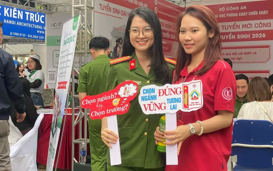 8 trường công an công bố điểm chuẩn năm 2026, cao nhất 24,42 điểm 8 trường công an công bố điểm chuẩn năm 2026, cao nhất 24,42 điểm