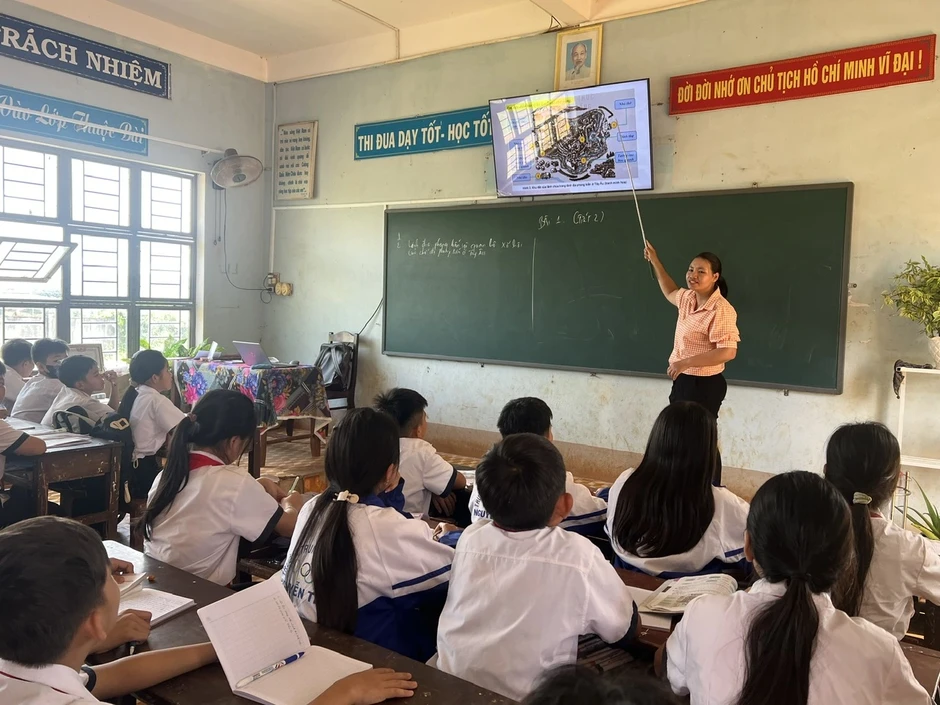 9.191 viên chức ngành giáo dục ở Gia Lai được thăng hạng chức danh nghề nghiệp 9.191 viên chức ngành giáo dục ở Gia Lai được thăng hạng chức danh nghề nghiệp