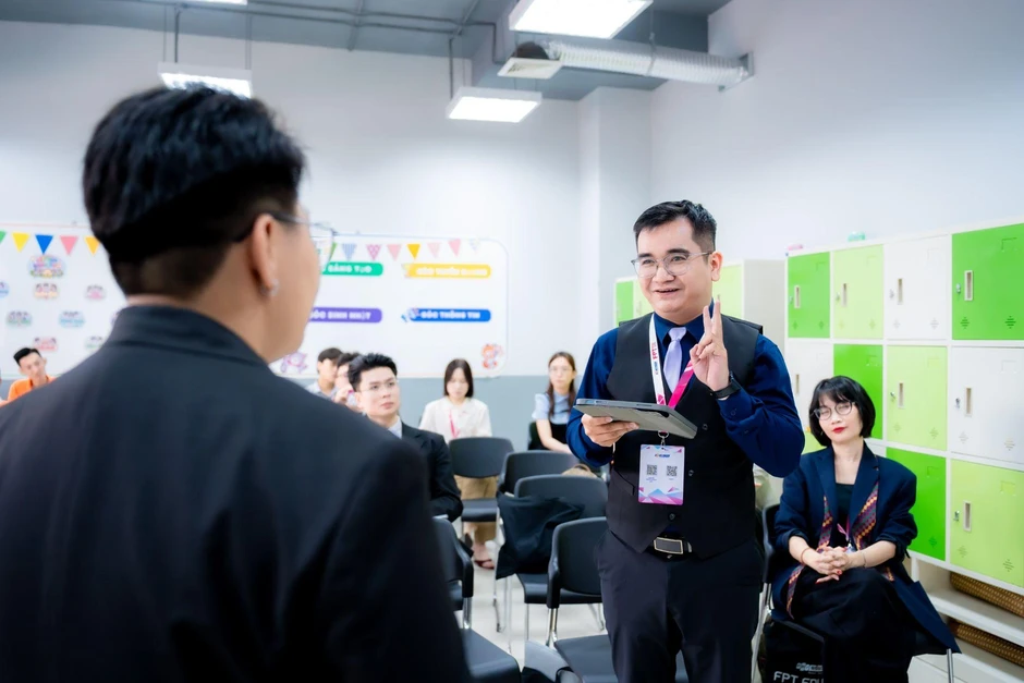 AI càng giỏi, trải nghiệm học đường càng quan trọng AI càng giỏi, trải nghiệm học đường càng quan trọng