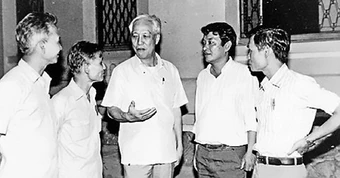 Ai là Giám đốc Công an TPHCM đầu tiên, sau này có cấp bậc hàm Đại tướng?